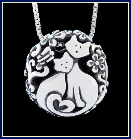 Filigree Cat Bead by Jeni Benos With Two Kittens